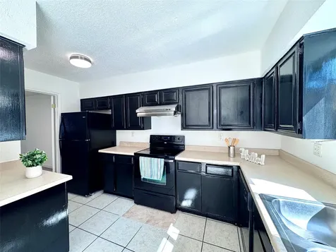 9901 Sharpcrest Street M6 Houston TX 77036