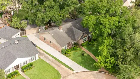 531 Briar Path Drive Houston TX 77079