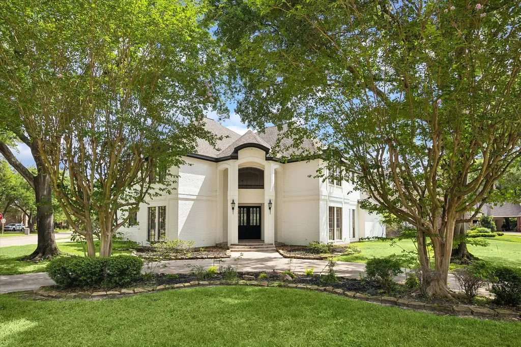 6787 Monarda Court Houston TX 77069