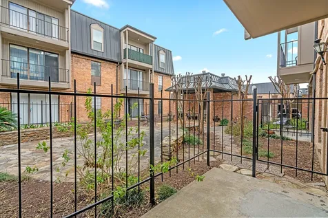 2475 Underwood Street 174 Houston TX 77030
