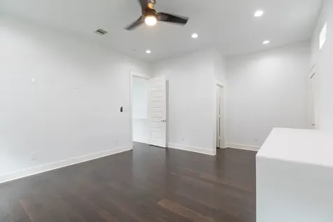 1032 W 21st Street Houston TX 77008