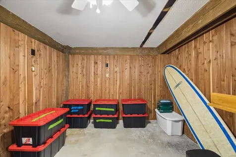 1009 3rd Street Seabrook TX 77586