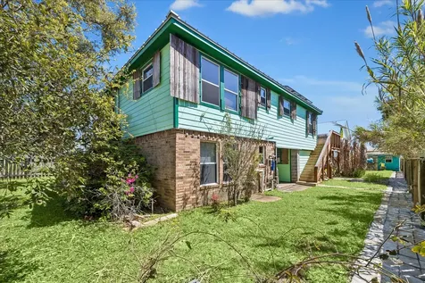 1009 3rd Street Seabrook TX 77586