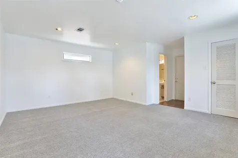2427 Willowby Drive Houston TX 77008