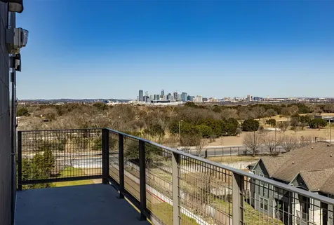 1806 Clubview Avenue Austin TX 78741