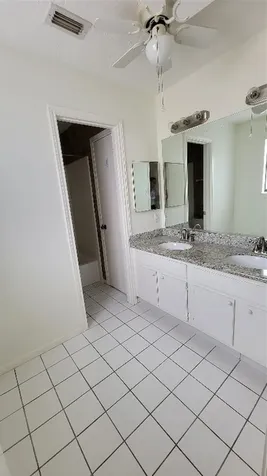 800 Country Place Drive 301 Houston TX 77079