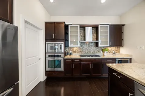 2005 Hickory Street Houston TX 77007