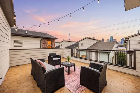 2005 Hickory Street Houston TX 77007