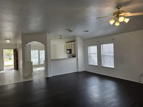 2910 Plum Lake Drive Pearland TX 77584