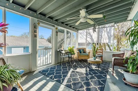 2605 Avenue O 1/2 Galveston TX 77550