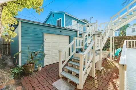 2605 Avenue O 1/2 Galveston TX 77550