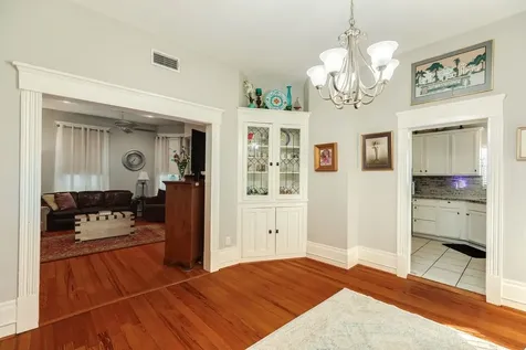 2605 Avenue O 1/2 Galveston TX 77550