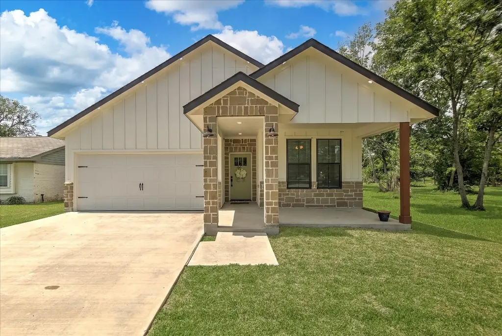 502 S Carroll Street La Porte TX 77571