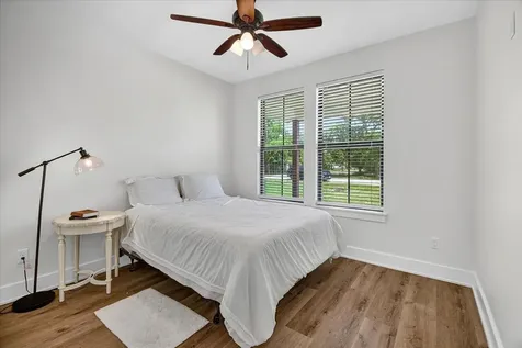 502 S Carroll Street La Porte TX 77571