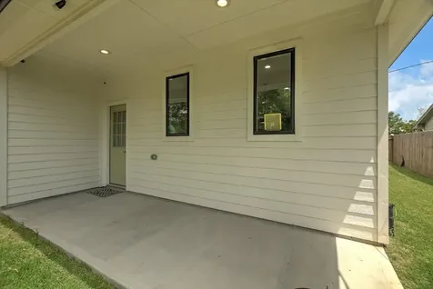 502 S Carroll Street La Porte TX 77571