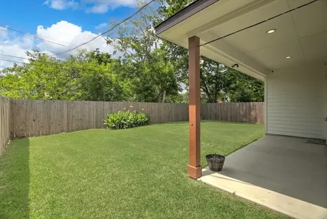 502 S Carroll Street La Porte TX 77571