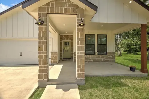 502 S Carroll Street La Porte TX 77571