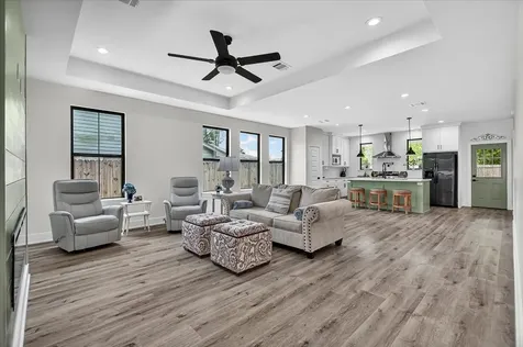 502 S Carroll Street La Porte TX 77571