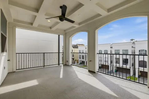 1906 W 25th Street Houston TX 77008
