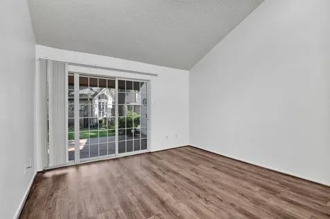 2001 Lakewood Court Willis TX 77318
