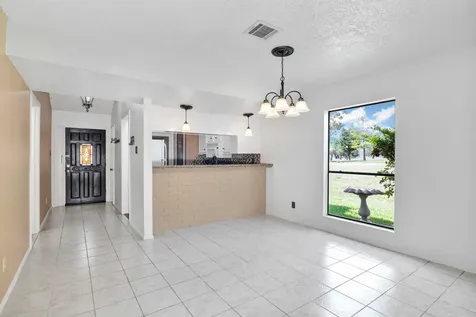 2001 Lakewood Court Willis TX 77318