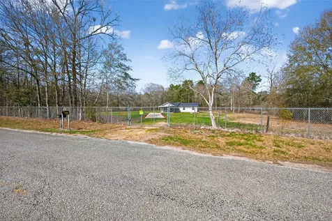 140 Marie Street Shepherd TX 77371