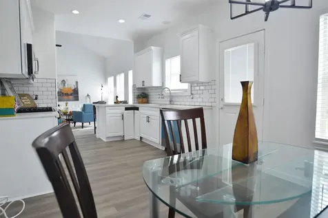 6718 Poplar Bend Lane Dickinson TX 77539