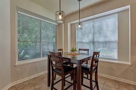 23 Weeping Spruce Place Conroe TX 77384