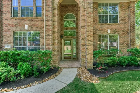 23 Weeping Spruce Place Conroe TX 77384