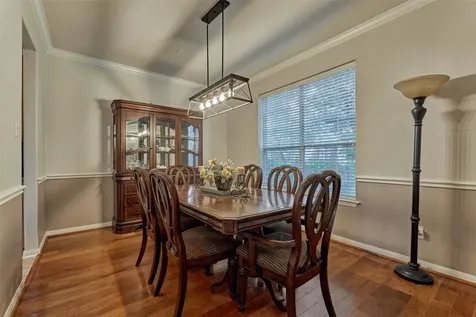 23 Weeping Spruce Place Conroe TX 77384