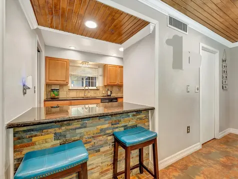 1615 Redway Lane Houston TX 77062