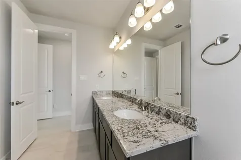 3113 Hidden Mist Drive Texas City TX 77568