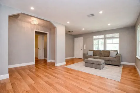 180 Maurine Lane Cleveland TX 77328