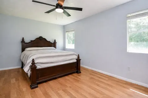 180 Maurine Lane Cleveland TX 77328