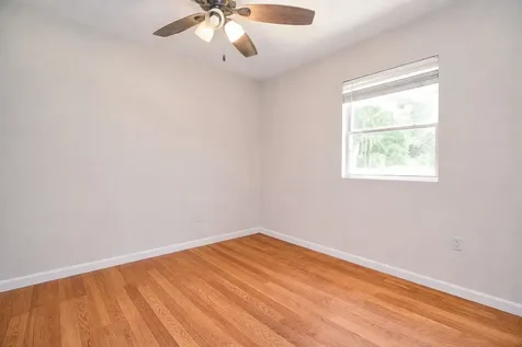 180 Maurine Lane Cleveland TX 77328