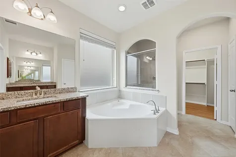 9422 Harmony Lake Lane Richmond TX 77469
