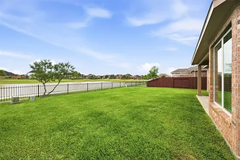 9422 Harmony Lake Lane Richmond TX 77469