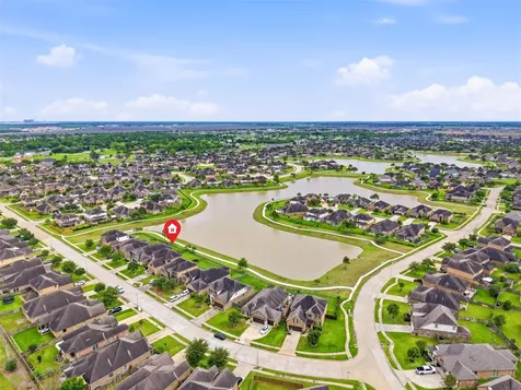 9422 Harmony Lake Lane Richmond TX 77469