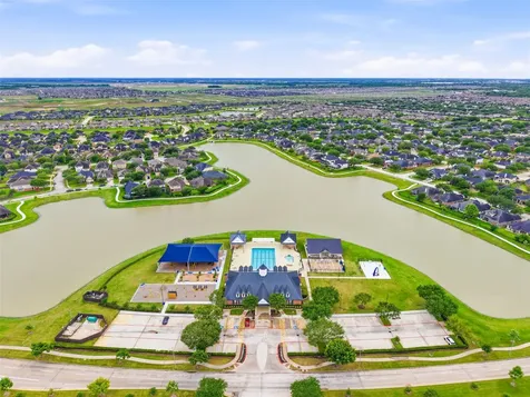 9422 Harmony Lake Lane Richmond TX 77469