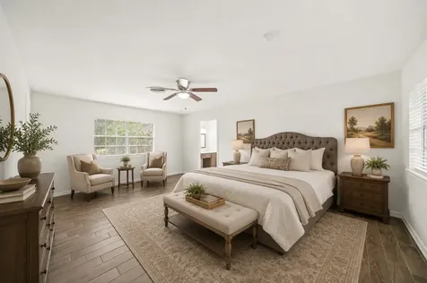 1655 E South Street Alvin TX 77511