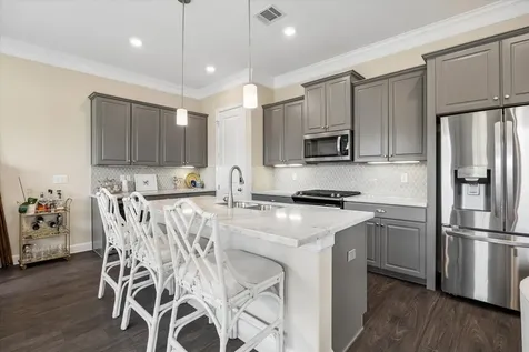 815 Shallow Hollow Drive Houston TX 77018