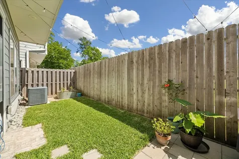 815 Shallow Hollow Drive Houston TX 77018