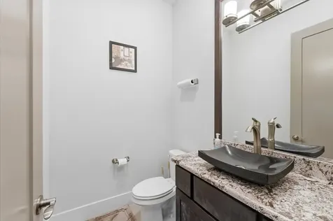 11 Laurel Wreath Trail Sugar Land TX 77498