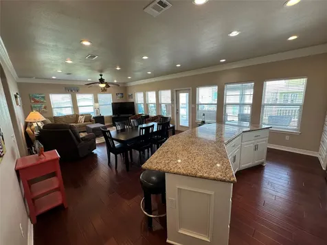 2108 Mills Crystal Beach TX 77650
