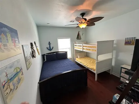 2108 Mills Crystal Beach TX 77650