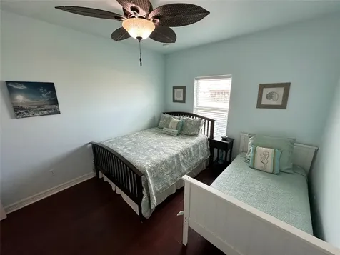 2108 Mills Crystal Beach TX 77650