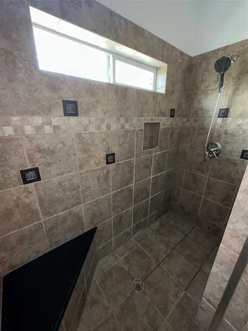 2108 Mills Crystal Beach TX 77650