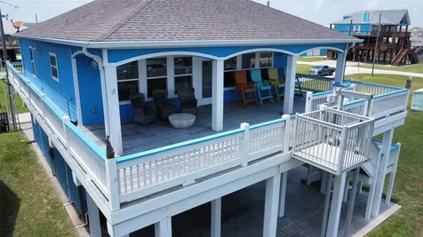 2108 Mills Crystal Beach TX 77650