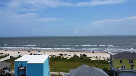 2108 Mills Crystal Beach TX 77650