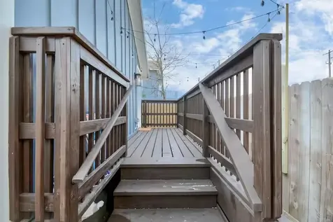 5324 Avenue L Galveston TX 77551